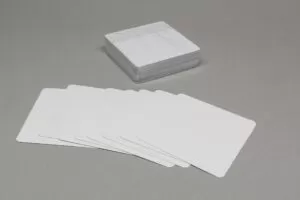 Üres négyzet alakú 55 lapos kártyacsomag
